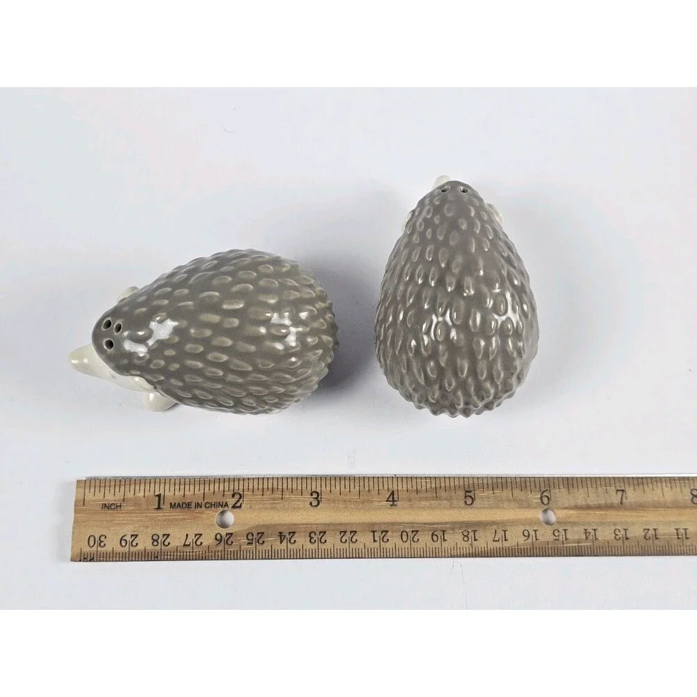 Hedgehog Salt and Pepper Shakers Set without Stoppers